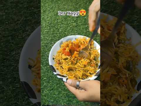Dry Maggi Recipe😍#shorts #viral #trending #youtubeshorts #shortvideo #ytshorts #short #shortsfeed