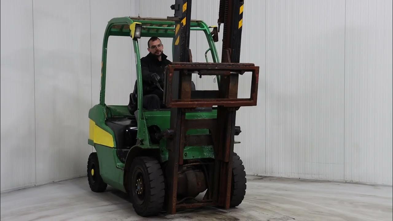 AV25 Caterpillar DP25N; year 2006 - YouTube