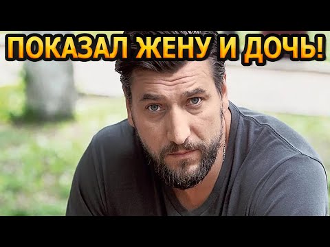 ЖЕНА ИЗВЕСТНАЯ АКТРИСА! Как выглядят жена и дочь известного актера Александра Устюгова?