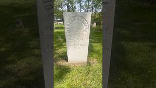 The grave of Benajah Aldrich