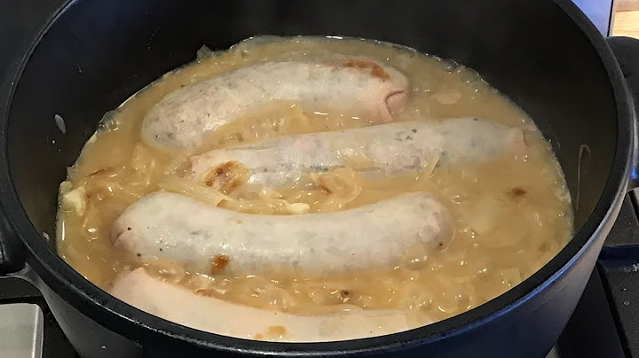 Andouillettes au vin blanc/Andouillettes in white wine@lessaveursdannabel8481