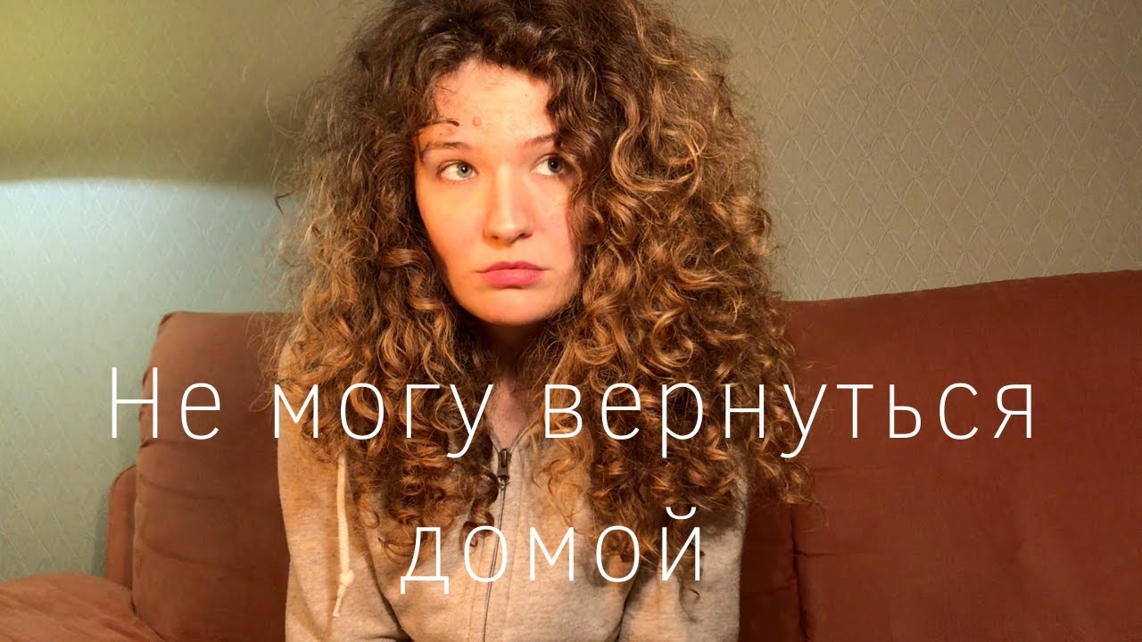 Француженка мастурбирует в машине