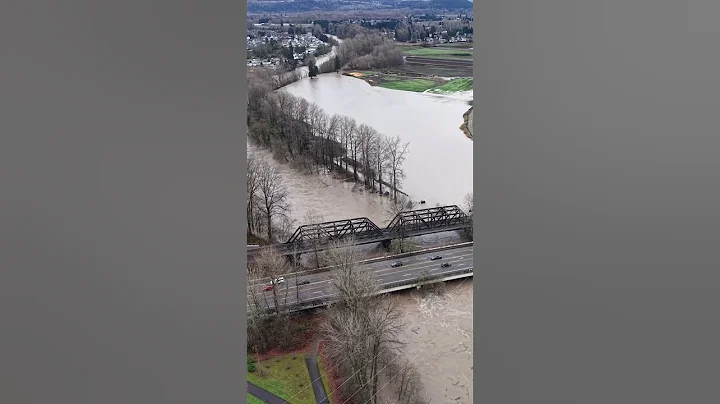 Sumner flooding along the Puyallup River