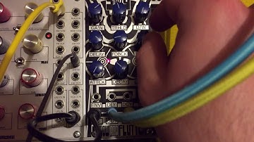 Snazzy FX Wow & Flutter eurorack module - more subtle
