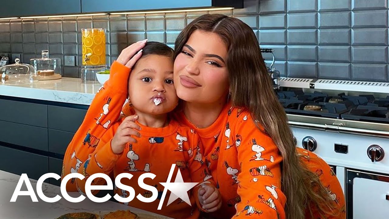 Kylie Jenner & Daughter Stormi Bake Halloween Cookies