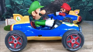 🏁🎮 Unboxing & Review: MarioKart™️ Carrera RC - Luigi vs. Mario! 🚗 1/18 RC Body Tilting & 2.4GHz! 📦🏁
