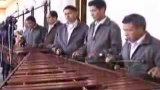 HIMNO NACIONAL DE GUATEMALA, CON MARIMBAS HUEHUETECAS chords