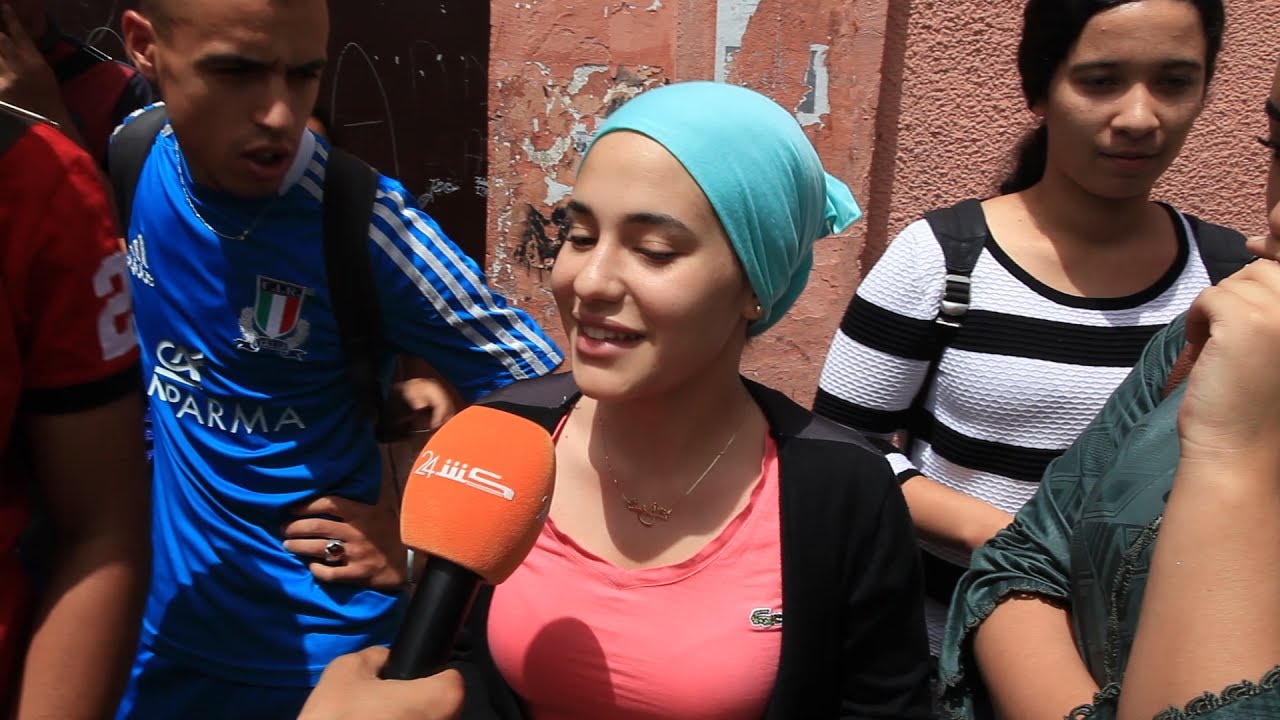 شاهد تلاميذ مراكش كاعيين في اليوم الأخير .. الباك صعيب وماخلاوناش نقلو