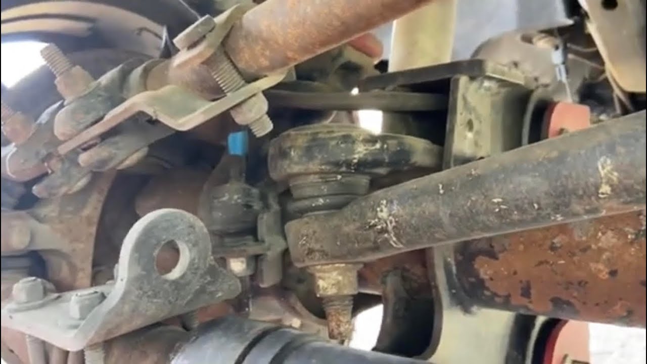 How To Remove Track Bar Ball Joint F250