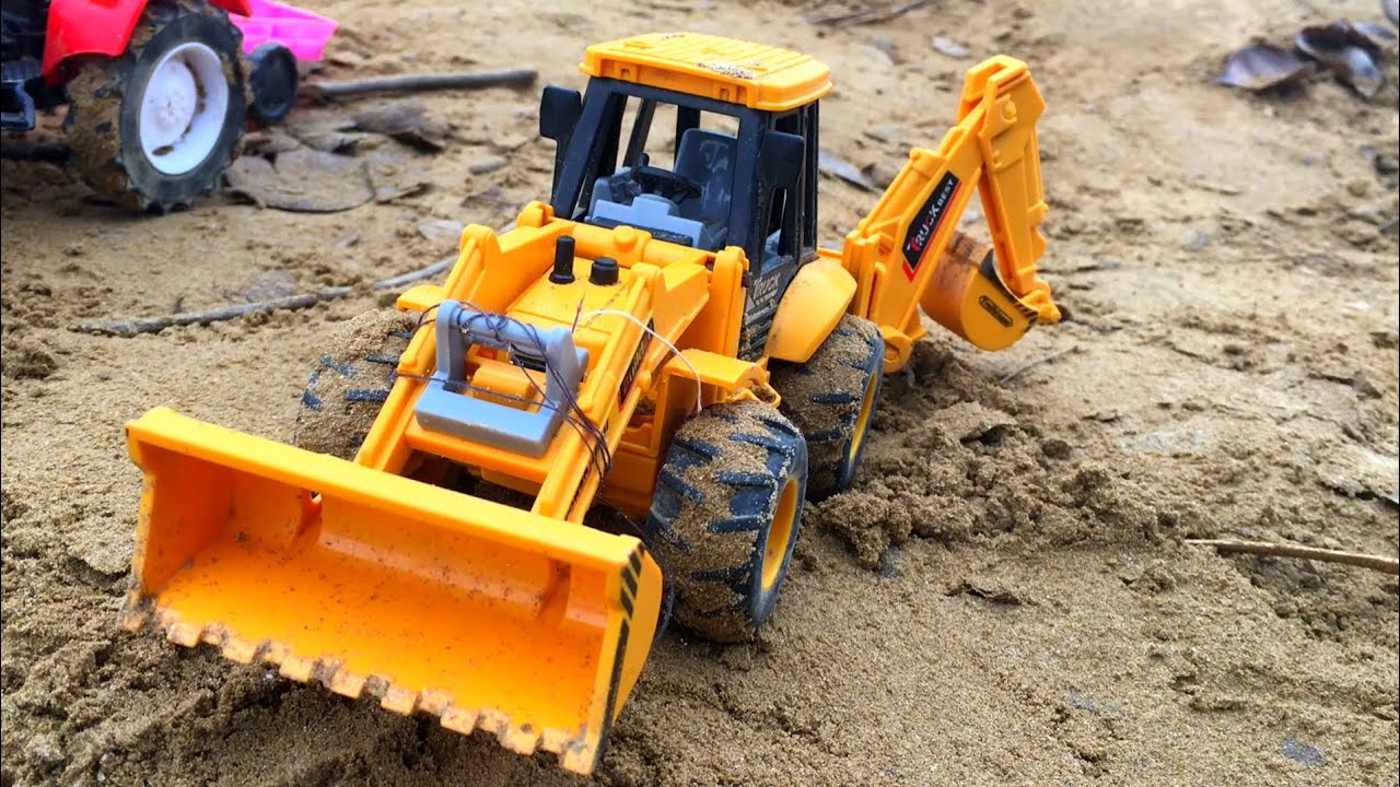 Rickshaw khilona mudding jcb challenge toys | dumper truck mudding jcb khilona toys | @SuneelToys