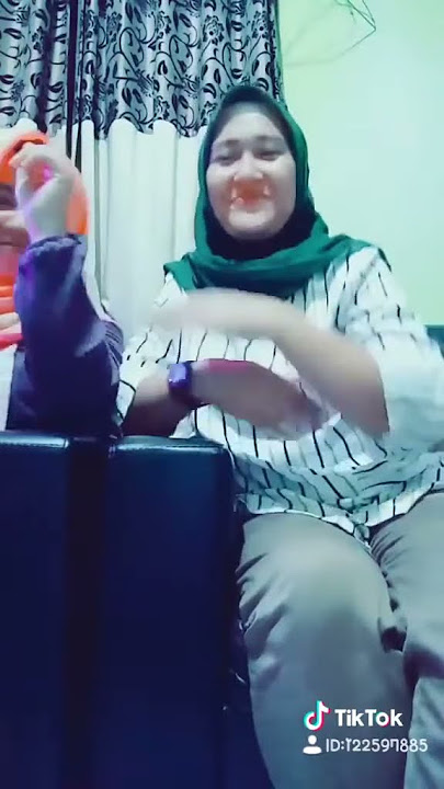 Tante main Tik Tok