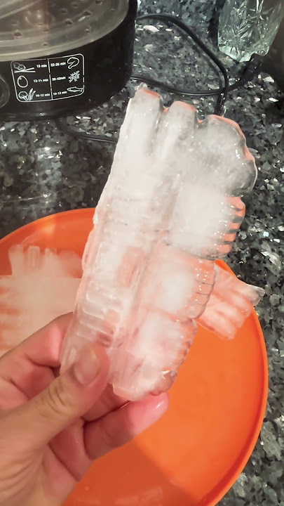 Making and eating ice KitKat #asmr #ice #iceeating
