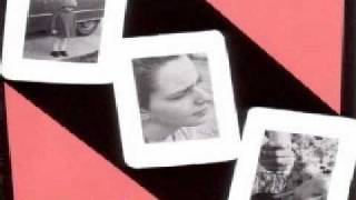 Video thumbnail of "Bratmobile Throwaway"