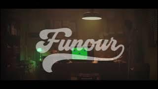 Pencarianku - Funour ( Lyric Video)
