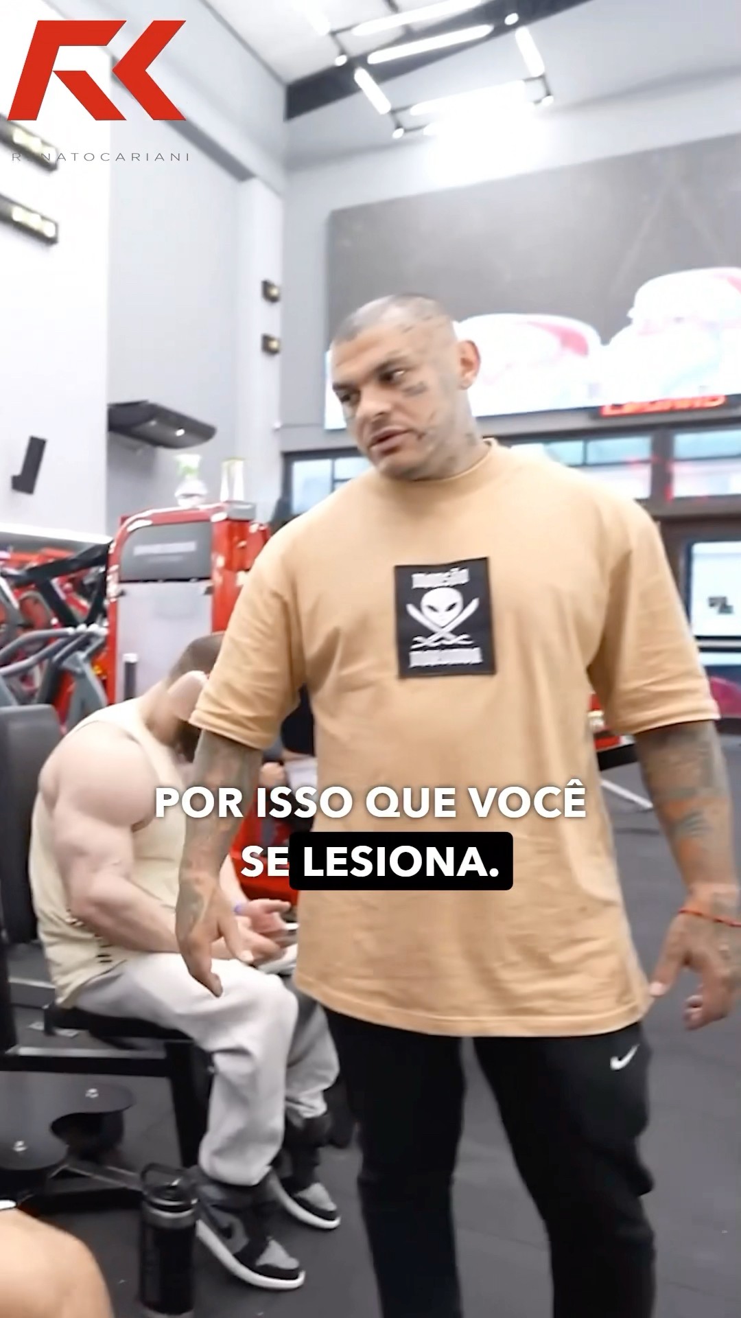 TOGURO SE ASSUSTA COM O TREINO DE SUPINO DO BALESTRIN! #juliobalestrin #renatocariani #toguro