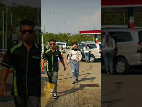 hidup lagi jomblo-jomblo nya liat cewek pake hijab udel nya keliatan #camp #vlog  #carvlog