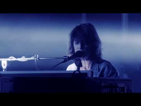 Charlotte Gainsbourg - Such A Remarkable Day (7 декабря 2018)