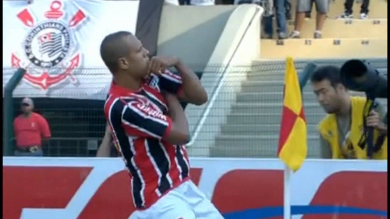 Corinthians 1 x 2 São Paulo - Narração José Silvério - Brasileirão 26/08/2012(Luis Fabuloso)