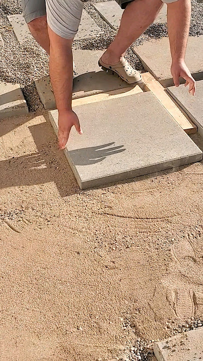 Download lagu Transform your yard with DIY patio pavers #diyprojects #outdoorprojects