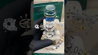 Rolex Submariner 126613LB assembly effect video