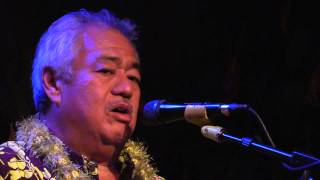 "Aloha 'Oe", Performed By George Kahumoku Jr. chords