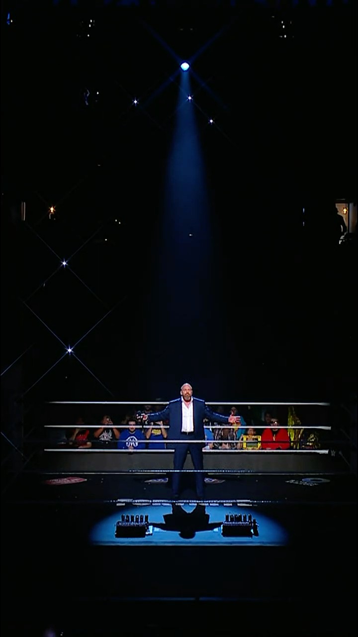 #WWERaw is LIVE on Netflix now! ??? #RAWonNetflix