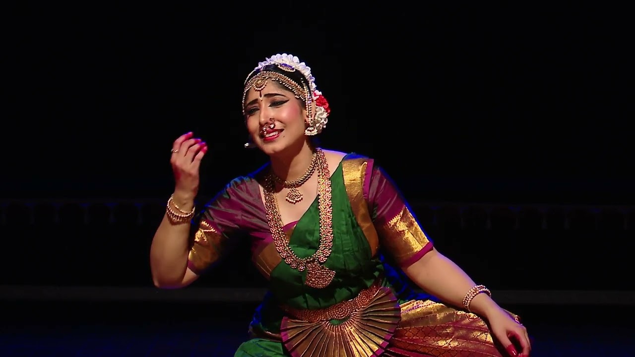 ಪಿಳ್ಳಂಗೋವಿಯ ಚೆಲುವ ಕೃಷ್ಣನ / Pillangoviya Cheluva Krishnana