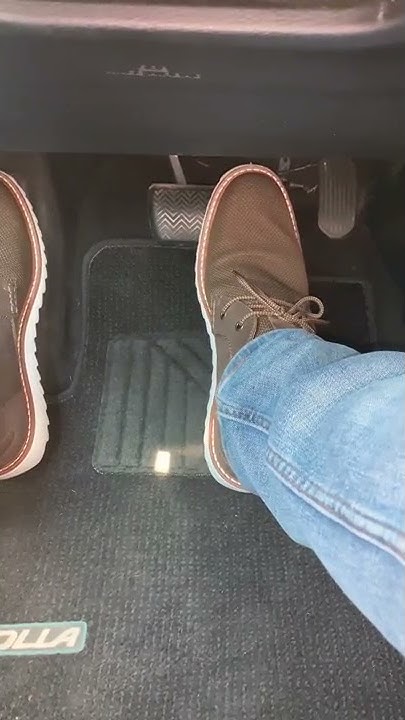 Re: [問題] 很多人覺得雙腳開車才是正確的？