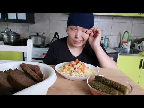 МУКБАНГ. Быстрый ПЕРЕКУС. Обработка КЛУБНИКИ. Шиндр Мындр.