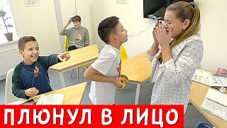 Плюнул в ЛИЦО Учительницы 😲 Школьник ПОДНЯЛ РУКУ на УЧИТЕЛЯ Влад а4. Мажор ИЗДЕВАЕТСЯ в кампус ШКОЛЕ