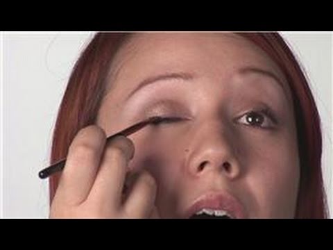 Almond-Shaped Eyes Makeup Advice : How to Apply Ey...