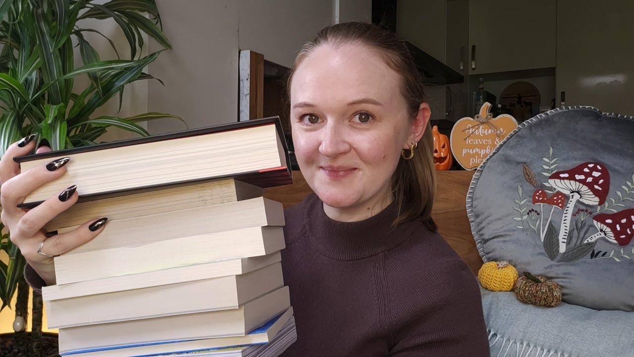 ASMR Fall TBR 📚 🍂 Cosy book tapping 
