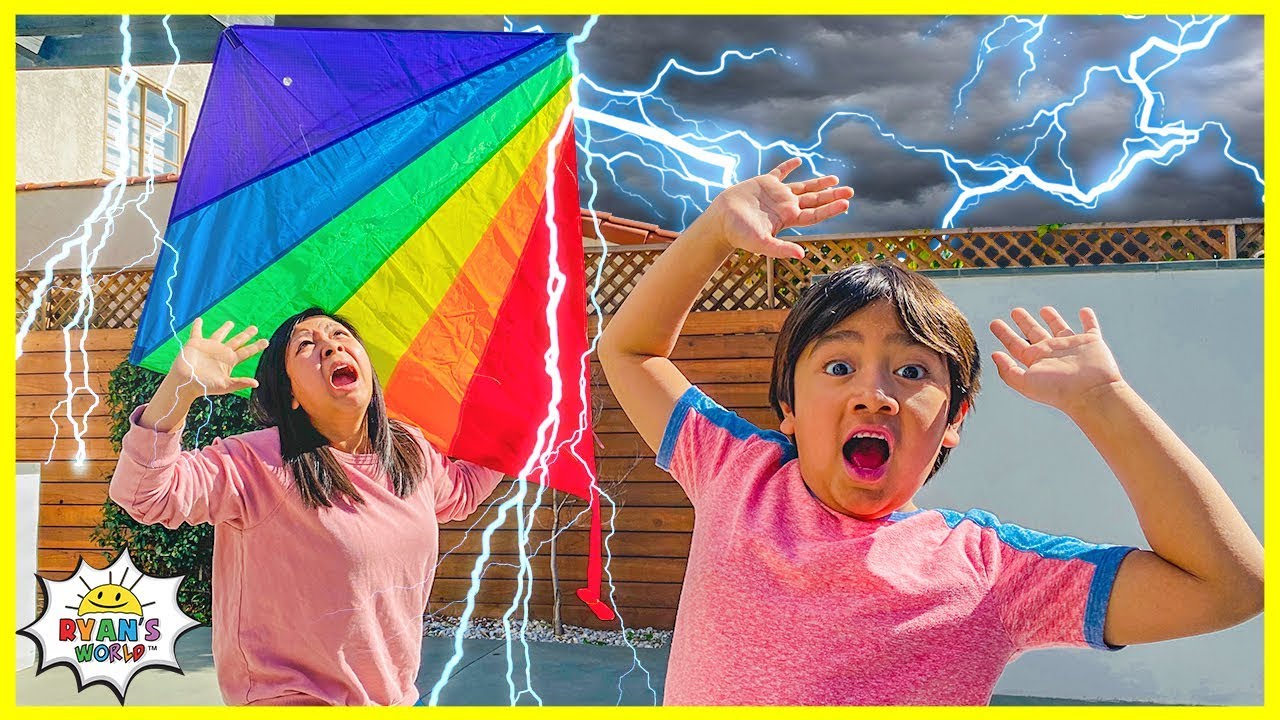 Learn about Kite Experiment and Benjamin Franklin! | Educational Video for kids!