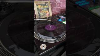 “VINYL SERIES” DAY 21: A 10” RECORD  #vinylseries #aprilchallenge #djdangadang