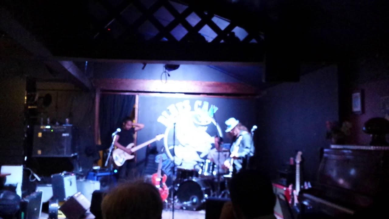 Whitey Kirst Blues Can