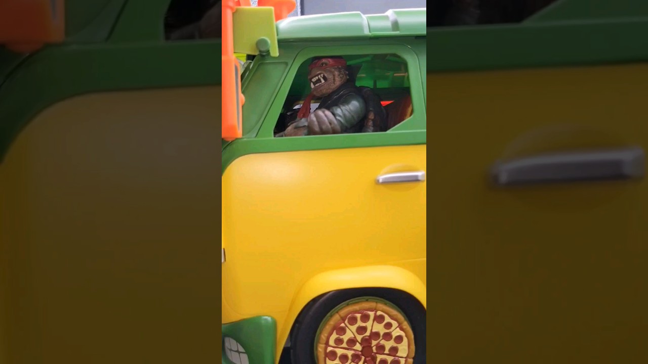 Can Wolf Raph Drive? #raph #wolfman #drive #partywagon #tmnt - YouTube