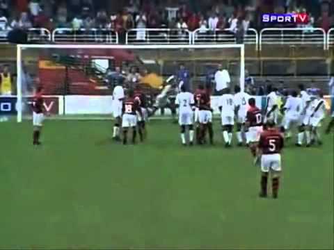 Gol de falta de Petkovic Final do Campeonato Carioca de 2001