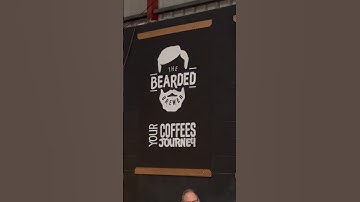 The Bearded Brewer ☕️🧔🏻‍♂️ #sprobros #coffee #Nowra #cafe #barista #espresso #shorts