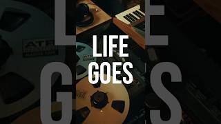 Download Lagu Life Goes… MP3 Download Lagu Life Goes… MP3