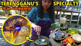 First time trying IKAN SINGGANG: Terengganu's specialty dish! (Cooking MALAYSIAN FOOD VLOG)