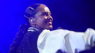 ALICIA KEYS...IF I AIN'T GOT YOU...Chastain Park...9/23/22