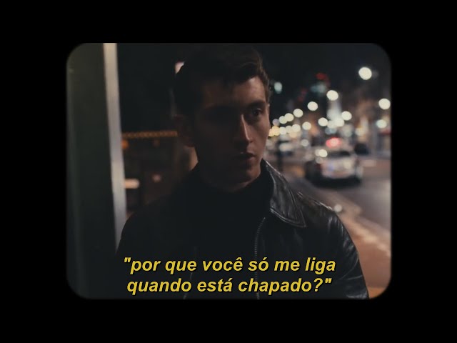 arctic monkeys - why'd you only call me when you're high (legendado) class=