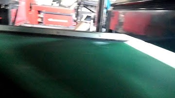 Orange plastic flakes PP color sorting video-Hefei Mingde Optoelectronic Technology CO., LTD