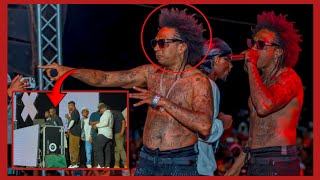 FIDO VATO ATUPA MIC STEJINI NA KUTAKA KUMPIGA DJ WA DAR KWA KUTO KUWAPANDISHA NAKO 2NAKO STEJINI.