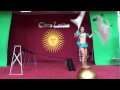 Circo Latino No.3 Marioli Aguirre : Balancing on a rolling ball