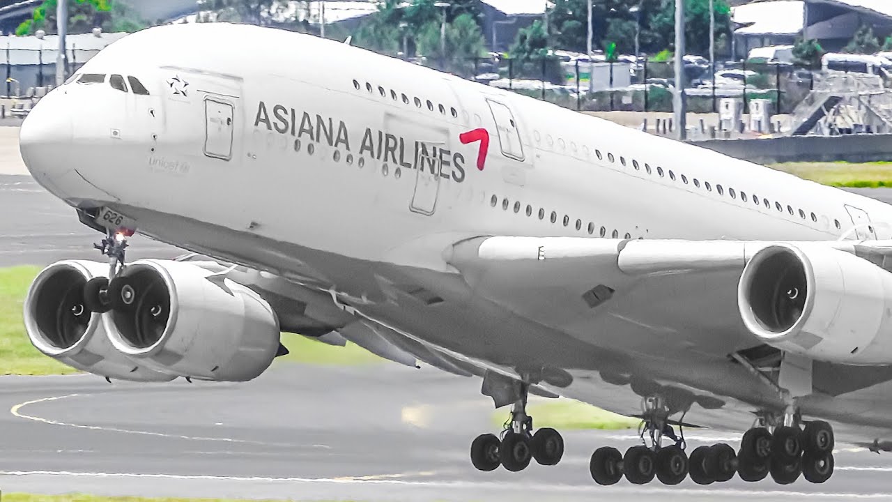 30-big-plane-takeoffs-from-up-close-sydney-airport-plane-spotting