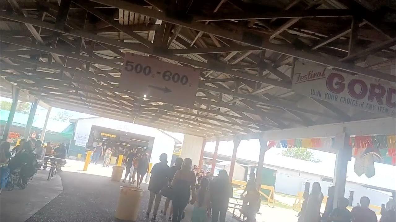 se armor El bailazo en LA pulga de poteet.. LA Raza se prendio,con LA