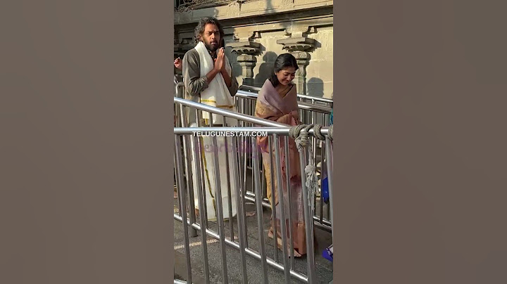 Sai Pallavi With Naga Chaitanya In Tirumala Queue Line