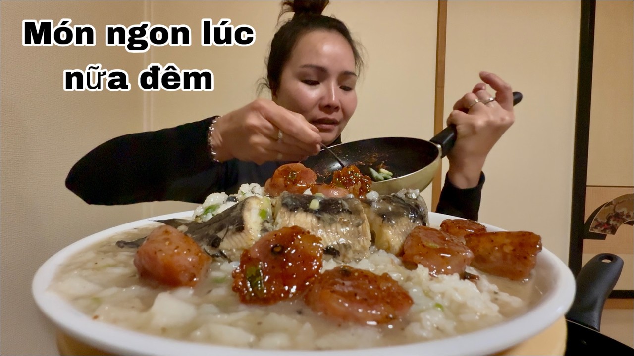 Nữa đêm em nấu canh khoai từ với cá trê.lạp xưởng kho quẹt ngon quá trời