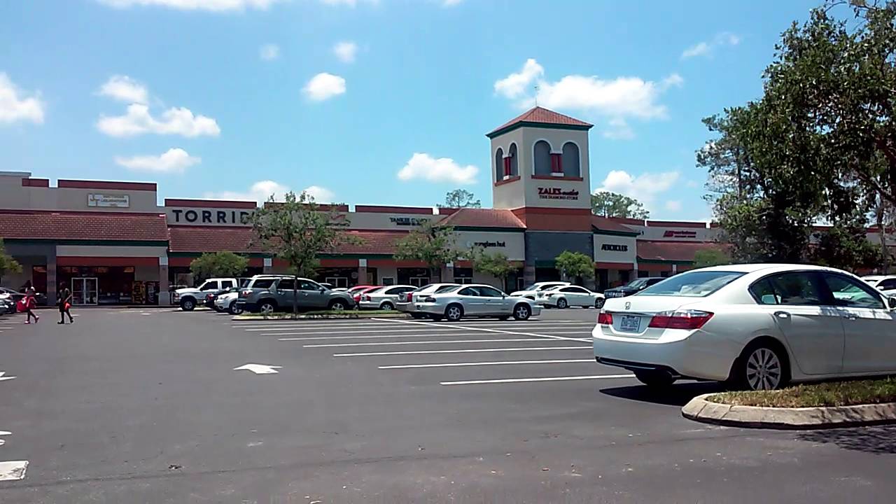 St Augustine Premium Outlets - YouTube